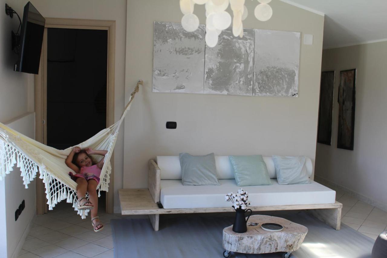 Villa Clicla - Pool, Sea,Hommock Swing And Laziness 임페리아 외부 사진