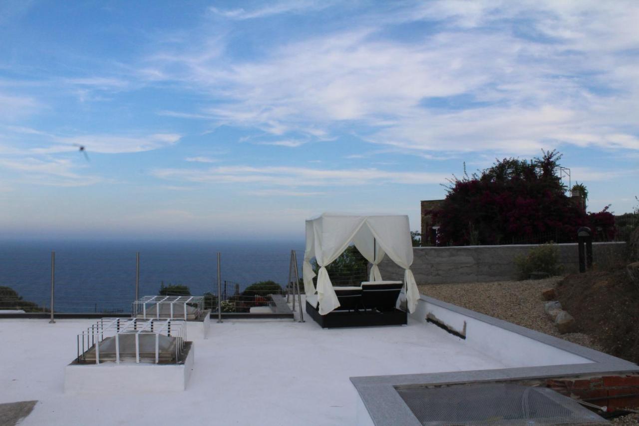 Villa Clicla - Pool, Sea,Hommock Swing And Laziness 임페리아 외부 사진